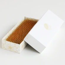 Load image into Gallery viewer, long rectang kenzan in its original box