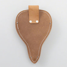 將圖片載入圖庫檢視器 Back view of the Leather holster showing the belt loop