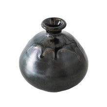 Load image into Gallery viewer, [Minoyaki Series] Small Ikebana Vase Bottle Shaped Metallic Black - Wazakura Japan
