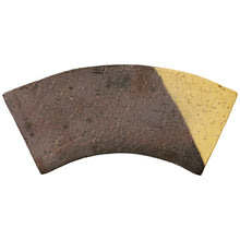 Laden Sie das Bild in den Galerie-Viewer, [ Tokoname Series ] Fan Shaped Bonsai Pot 6.8”(174mm) - Wazakura Japan
