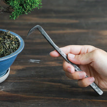 Load image into Gallery viewer, Jin Sickle Scraper Bonsai Chisel 7.4" (188 mm) - Wazakura Japan
