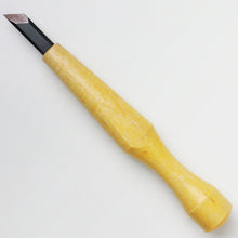 Laden Sie das Bild in den Galerie-Viewer, Bevel Skewed Carving Chisel - Wazakura Japan
