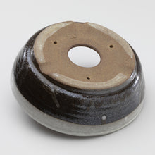 Load image into Gallery viewer, [ Shigaraki Series ] White Stripe Glazed Bonsai Pot 6.6" (170 mm) - Wazakura Japan
