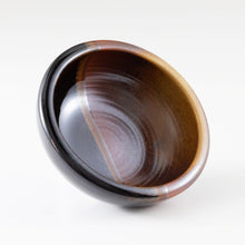 Load image into Gallery viewer, [ Minoyaki Series ] Small Ikebana Vase Round 5"(128mm) Black and Brick Red - Wazakura Japan
