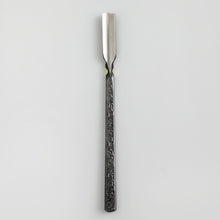 Load image into Gallery viewer, Curved Bonsai Chisel 7.2" (185 mm) - Wazakura Japan
