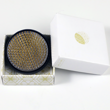 Laden Sie das Bild in den Galerie-Viewer, 2PCS Japanese Ikebana Essential Tool Set [ Koryu Scissors + Round Brass Kenzan] - Wazakura Japan
